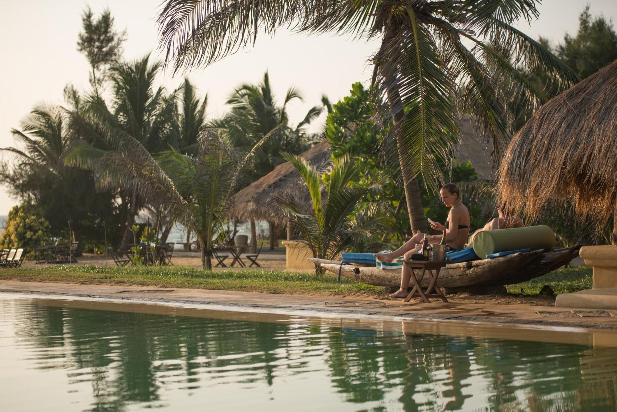 Bar Reef Resort Etalai Экстерьер фото