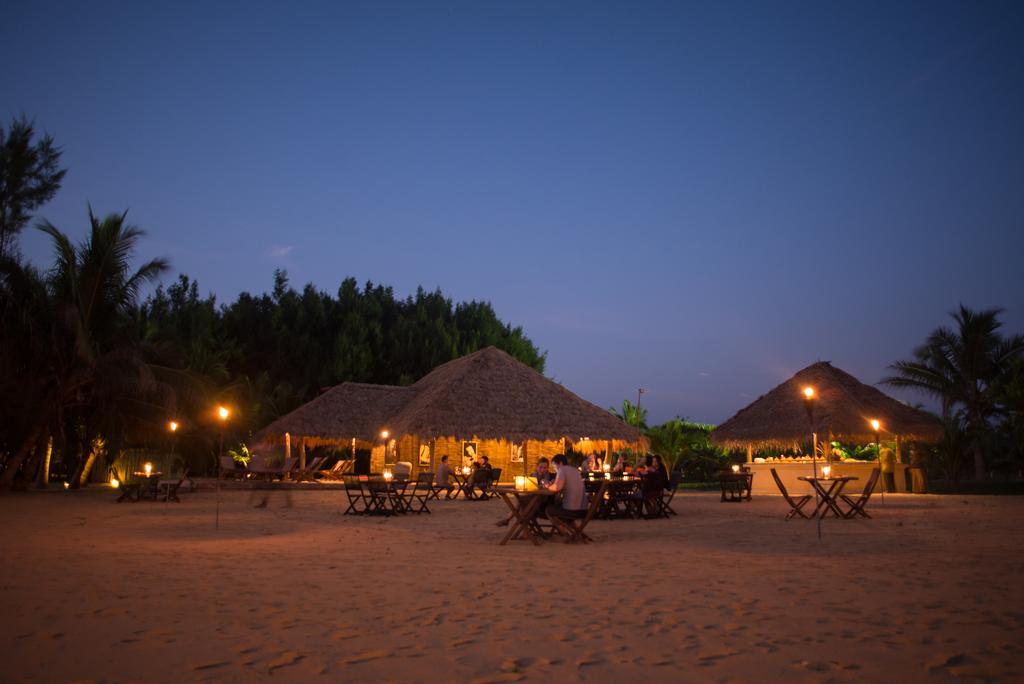 Bar Reef Resort Etalai Экстерьер фото