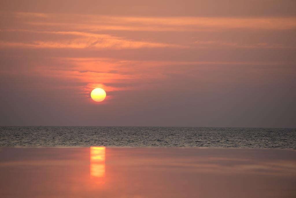 Bar Reef Resort Etalai Экстерьер фото