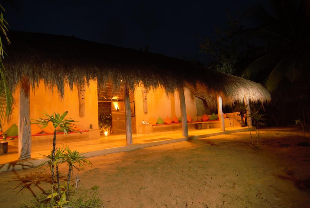 Bar Reef Resort Etalai Экстерьер фото