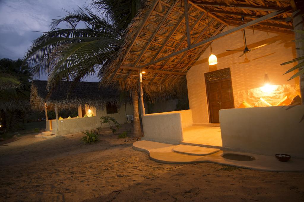 Bar Reef Resort Etalai Экстерьер фото